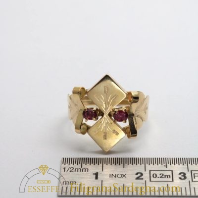 Anello losanghe oro giallo e rubini